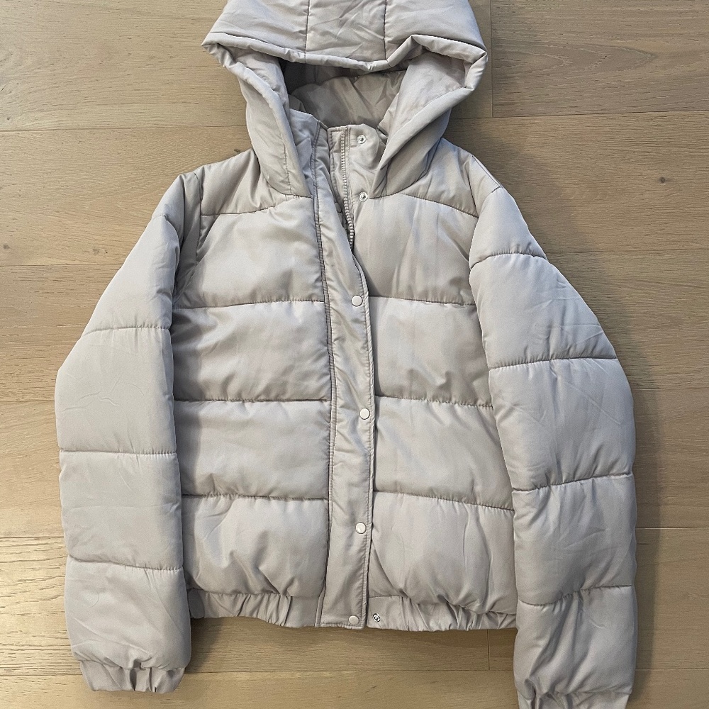 MISSGUIDED grey puffer jacket